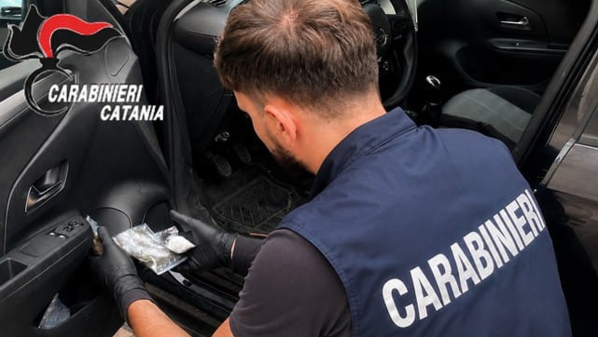 Palagonia, giovane denunciato per detenzione di droga - 