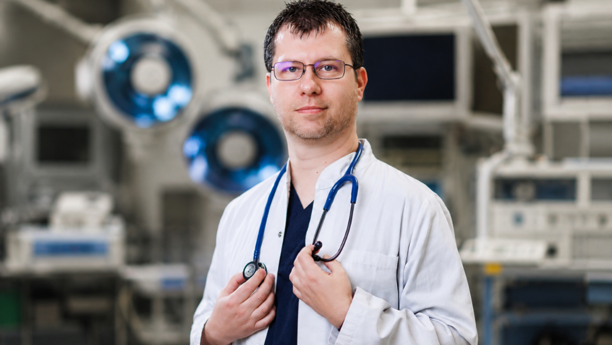 Da infermiere a medico a 35 anni: la storia di Passini - 