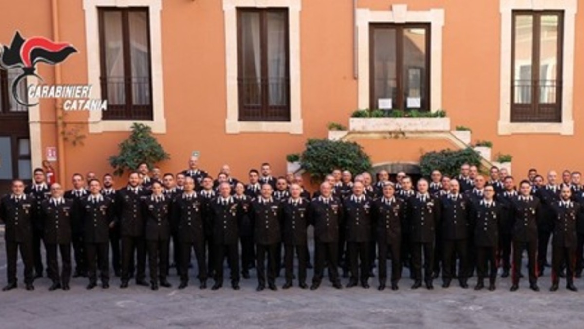 CARABINIERI. Visita del Generale di Divisione Ubaldo Del Monaco - 