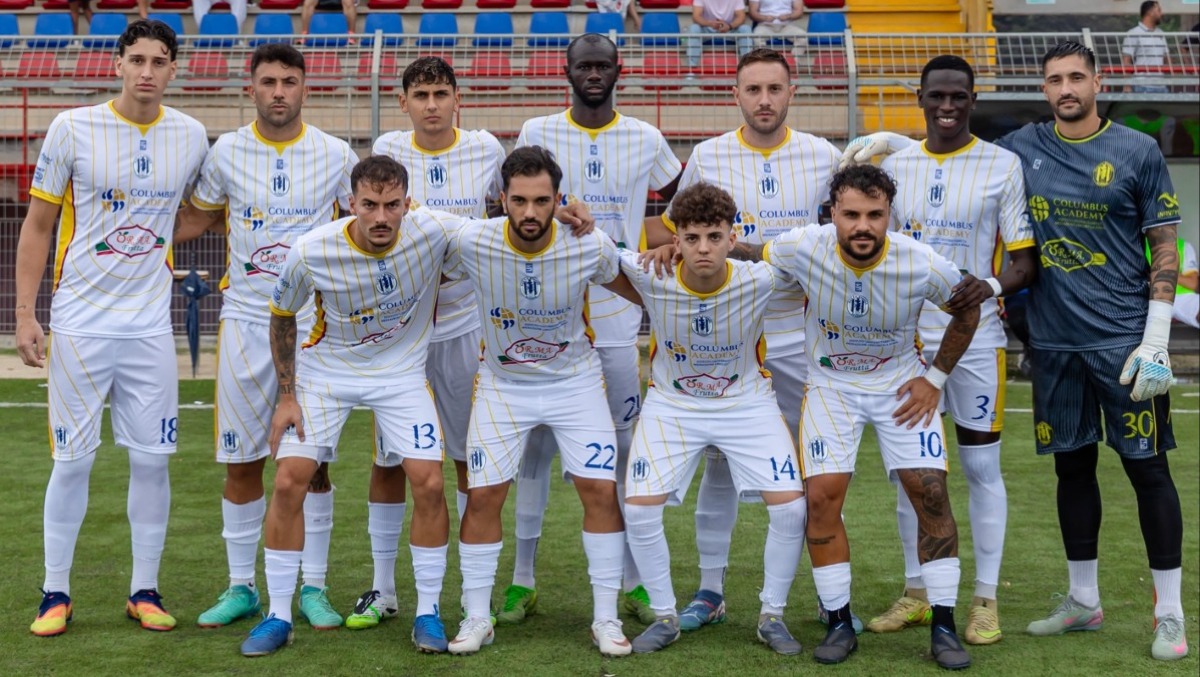 Calcio, Eccellenza: pari per il Mazzarrone, crollo Gymnica Scordia - 