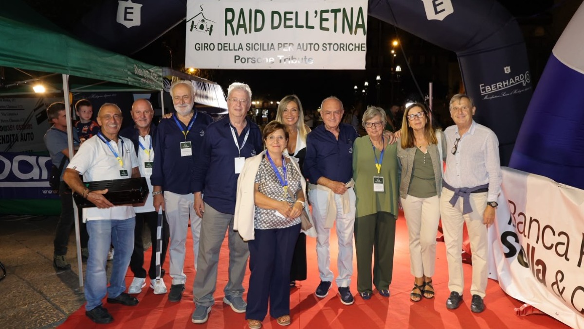 Raid dell’Etna 2026: al via da Palermo la sfida d’epoca - 