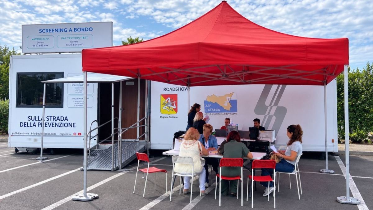 CAMPER PREVENZIONE, circa 4000 screening oncologico in 23 tappe - 