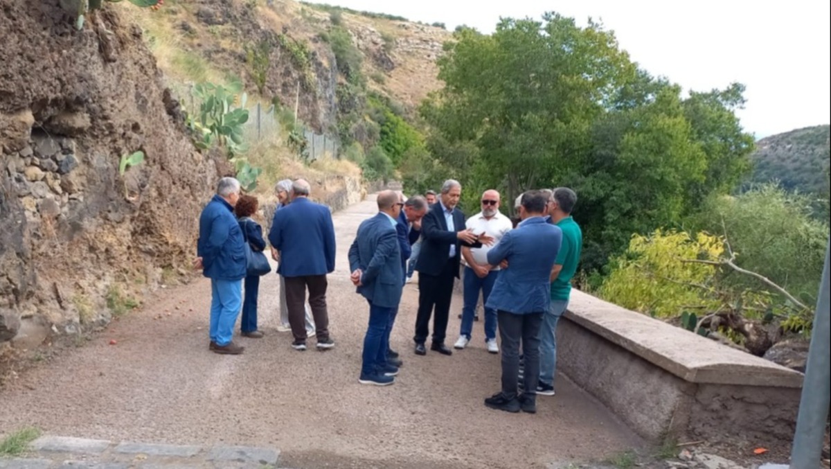 Militello, ripristinato il vecchio sentiero di Loddiero - 