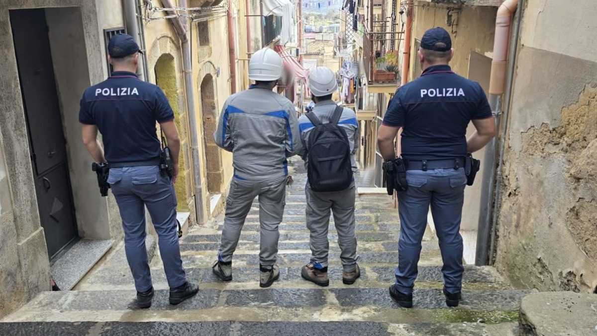 Caltagirone, furti di corrente: denunciate due persone - 