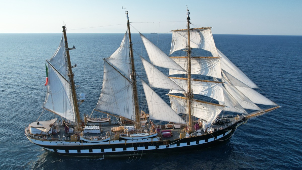 Nave Palinuro a Milazzo: il veliero della Marina apre le porte - Copyright Marina Militare