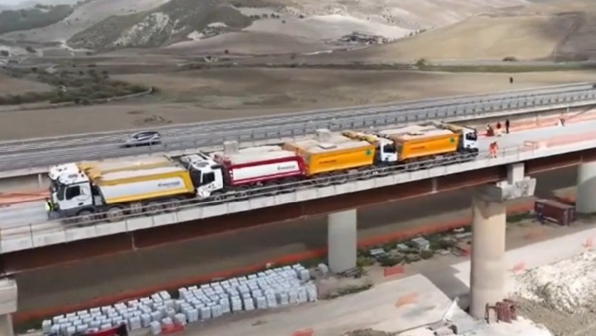 Viadotto Morello, svolta per i lavori: varato l'ultimo pezzo - Anas